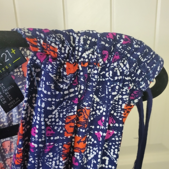 Forever 21, sleeveless multi colored plus size romper 2XL - Picture 3 of 4